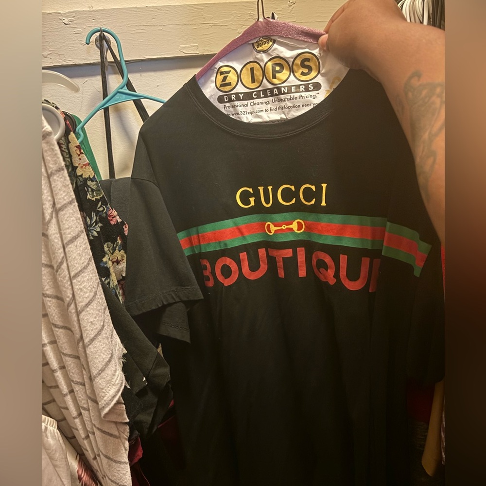Authentic Gucci t shirt